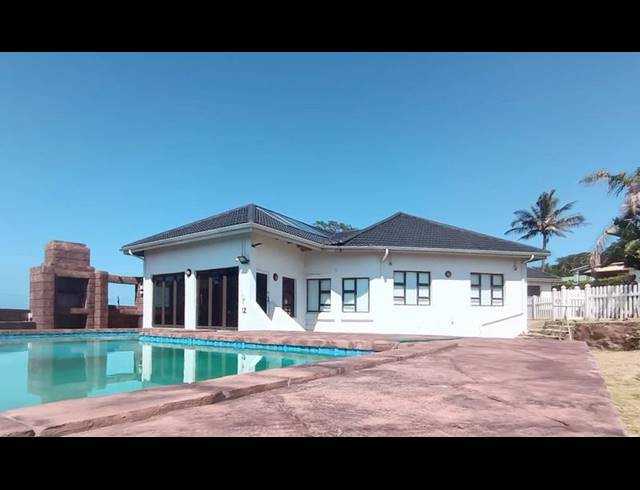 5 BEDROOM HOUSE FOR SALE IN GLENMORE BEACH